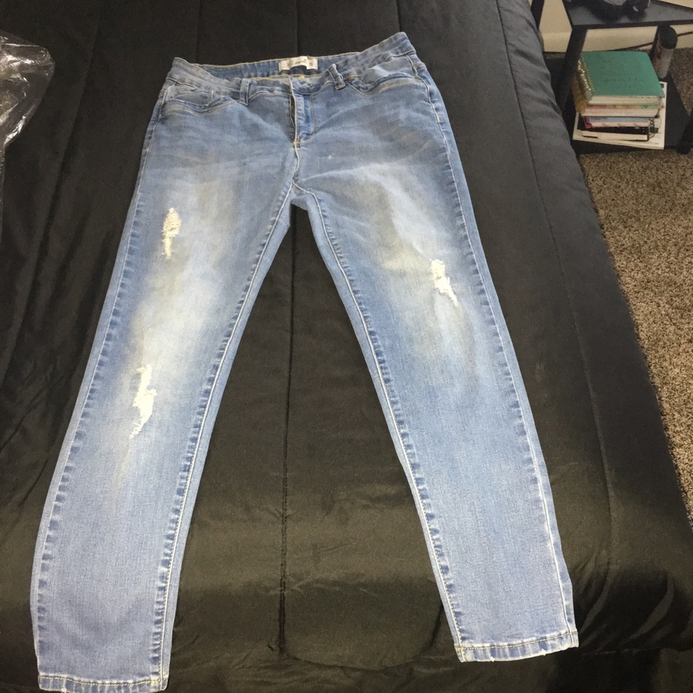 💥CLOSET CLEANOUT💥